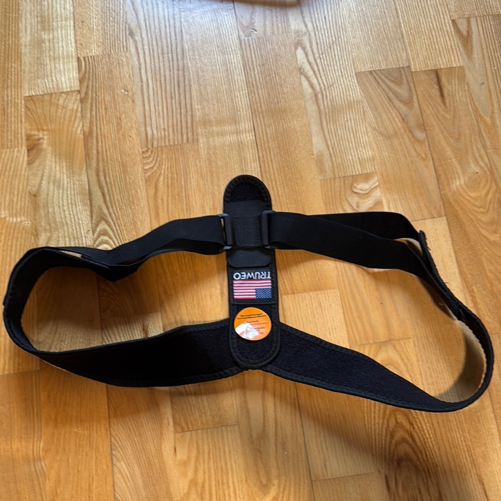 Black TruWeo Posture Corrector